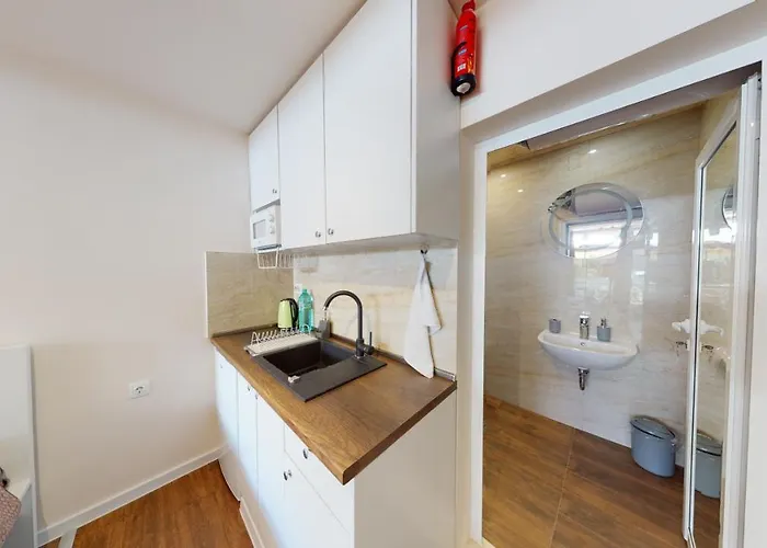 アパート Markoni 5 *